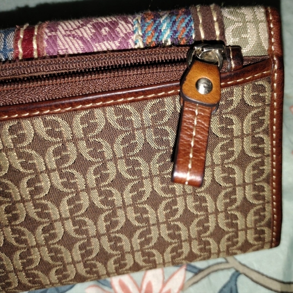 Wallet - Picture 8 of 12